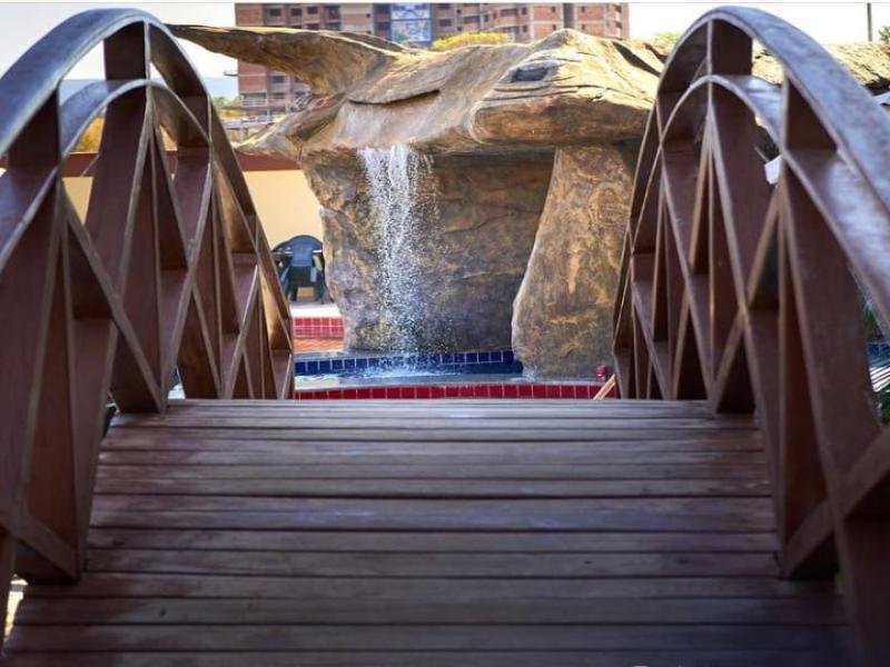 Foto GOLDEN DOLPHIN SUPREME