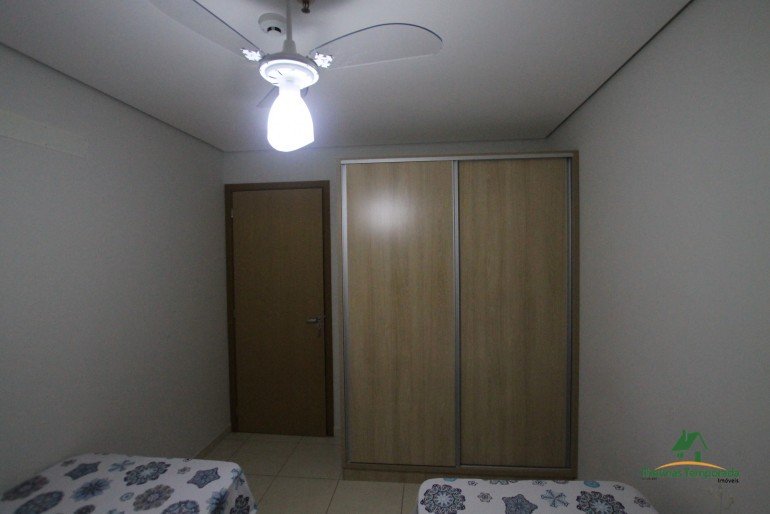 Foto /fotos/tt/imoveis/017-B0402/fotos/00007.JPG